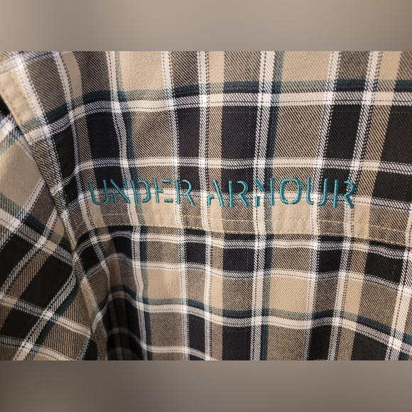 Under Armour Men's Large Plaid Long Sleeve Button Down Shirt -Tan/Brown/Green - Picture 4 of 13